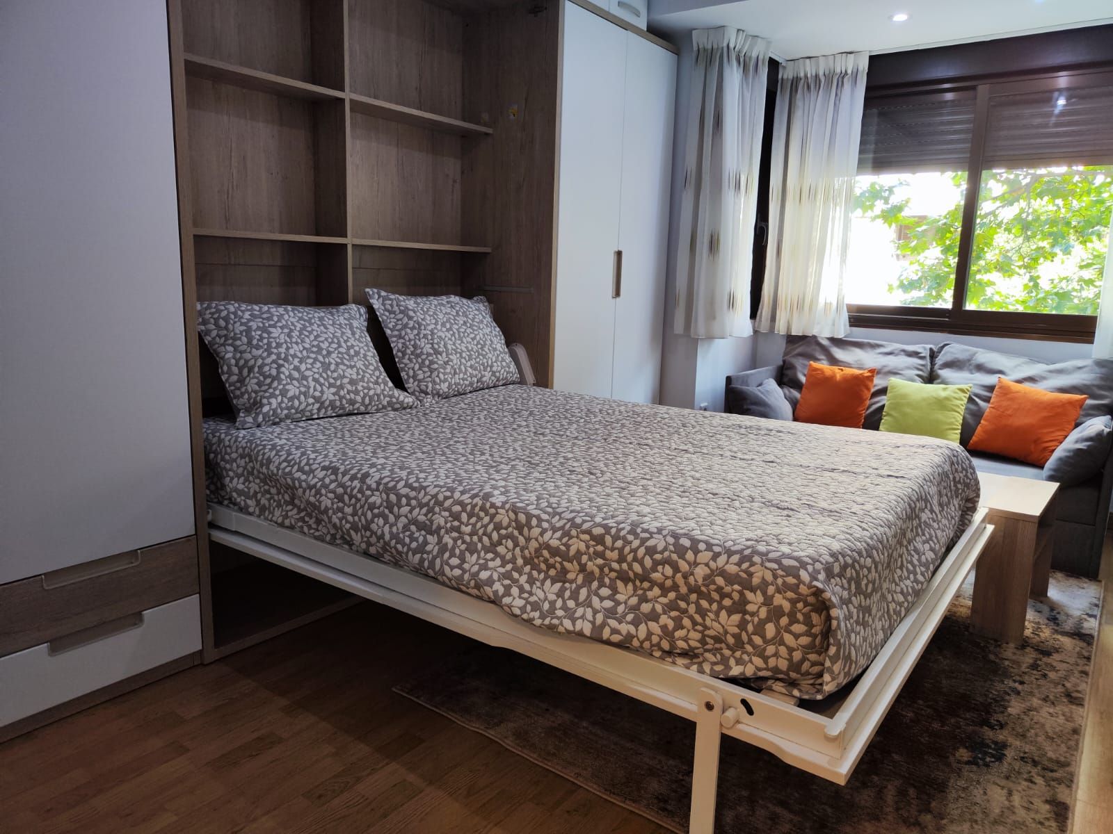 Dormitori de Estudi de lloguer en  Madrid Capital amb Aire condicionat i Calefacció