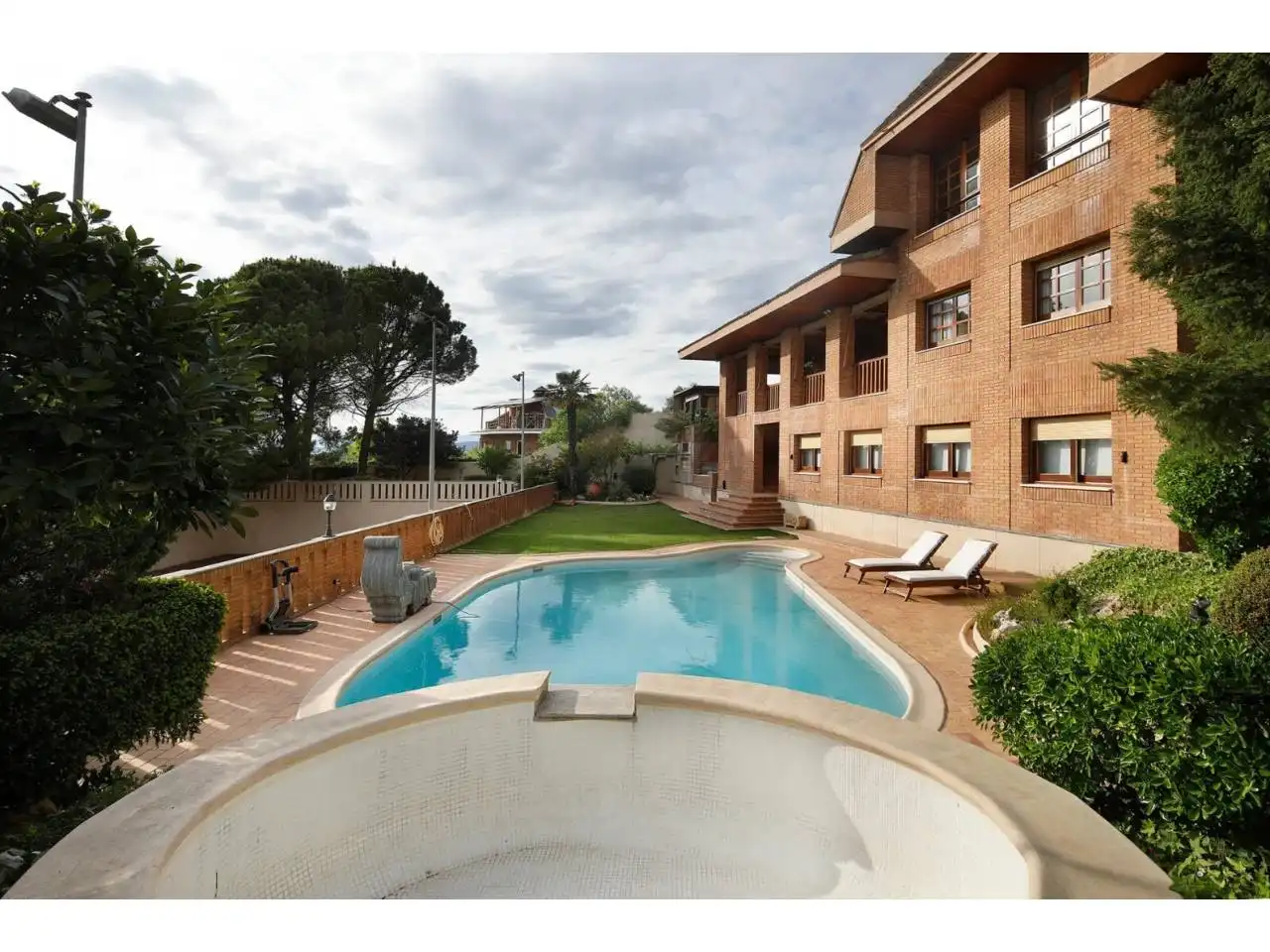 Chalet con piscina en venta en Barbastro, imagen 26