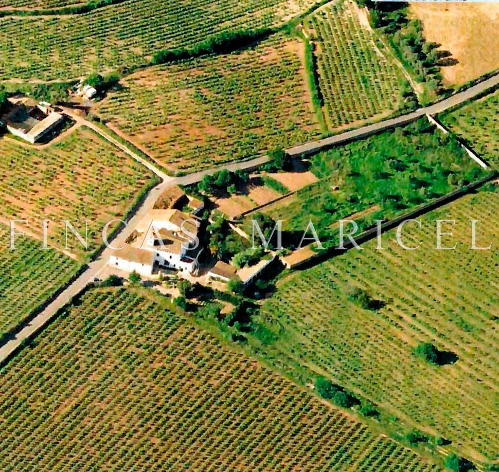 Finca rústica en venda en Vilanova i la Geltrú
