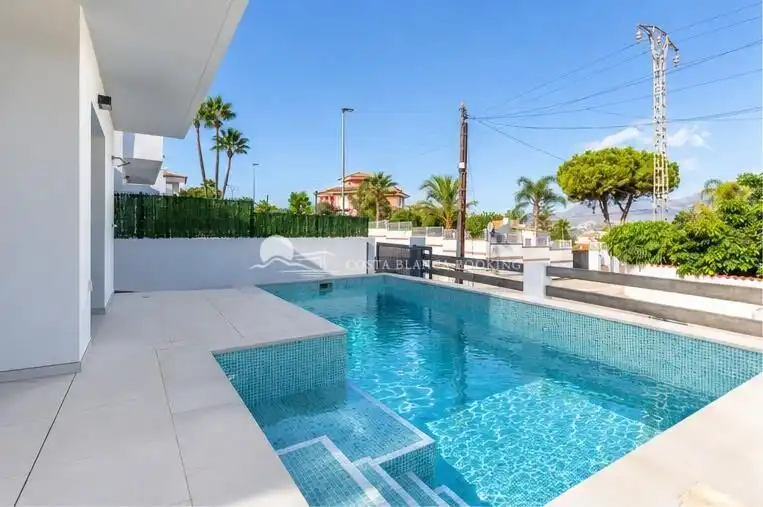 Xalet amb piscina en venda a L'Albir, imagen 4