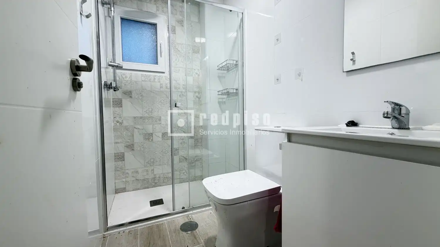 Baño de Piso en venta en Leganés