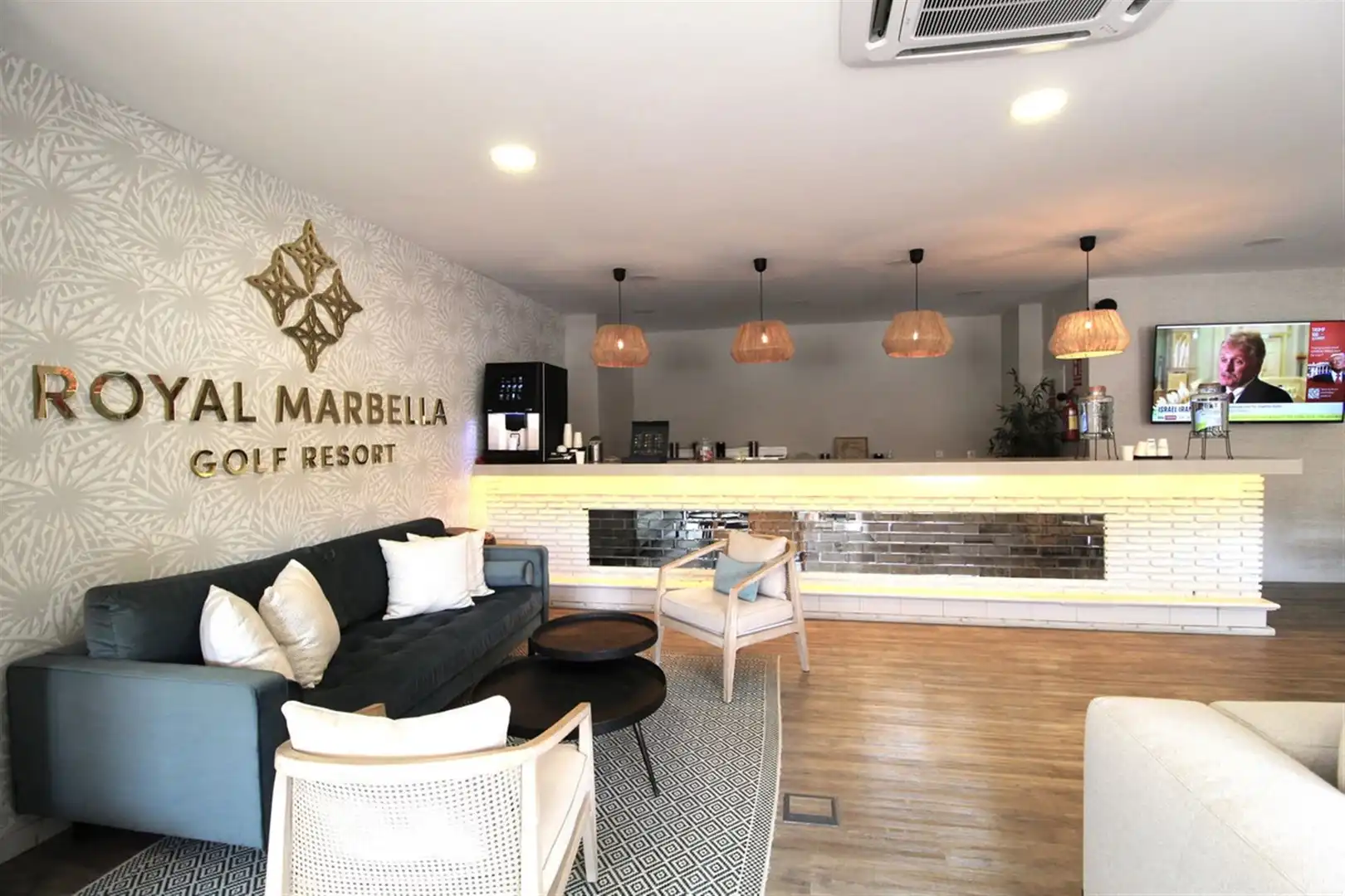 Apartament en venda en Estepona amb Aire condicionat