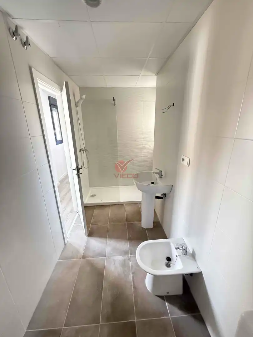 Bany de Pis en venda en Cuenca amb Calefacció, Piscina i Piscina comunitària