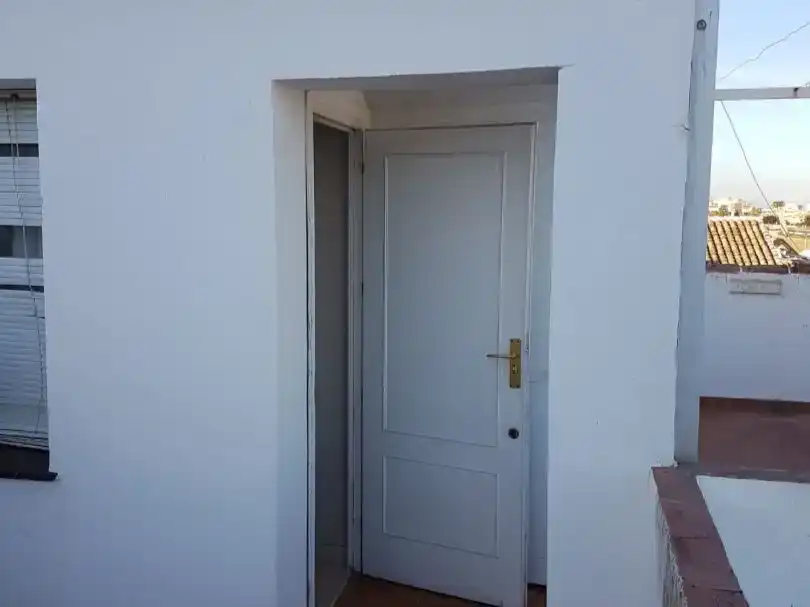 Casa adosada en venda en Mijas amb Aire condicionat, Piscina i Balcó