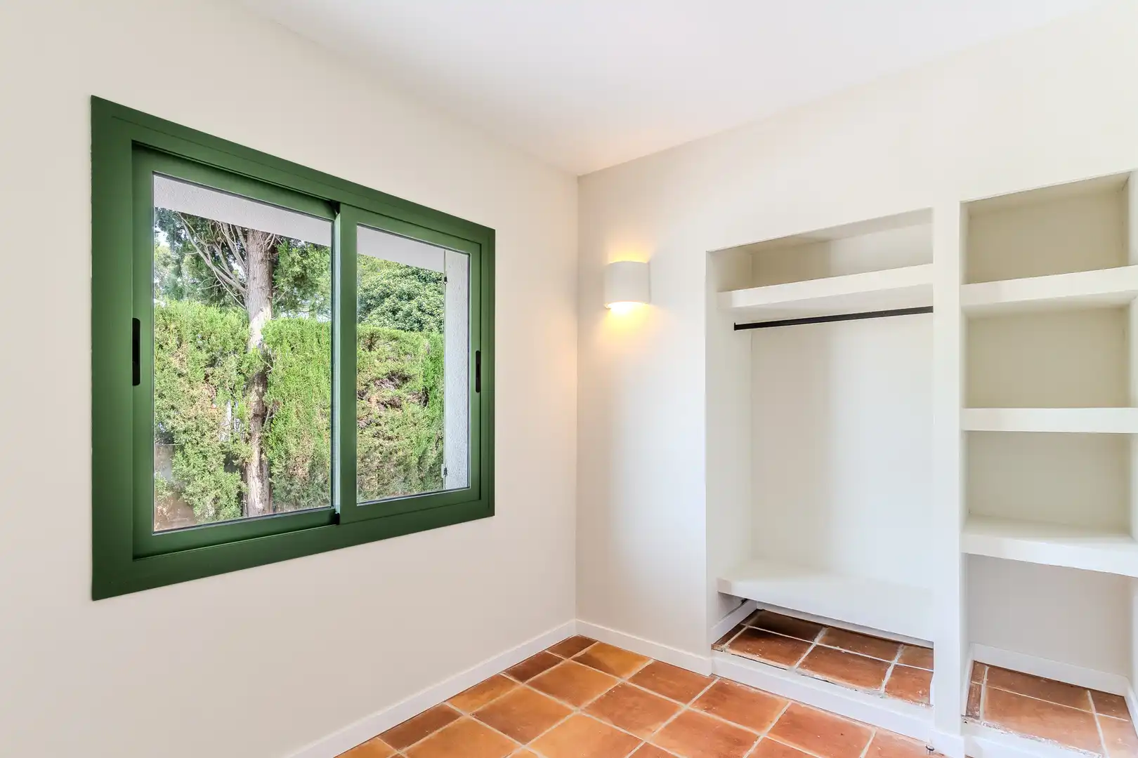 Houses for sale in L'Ametlla de Mar   with Air Conditioner, Heating and Private garden