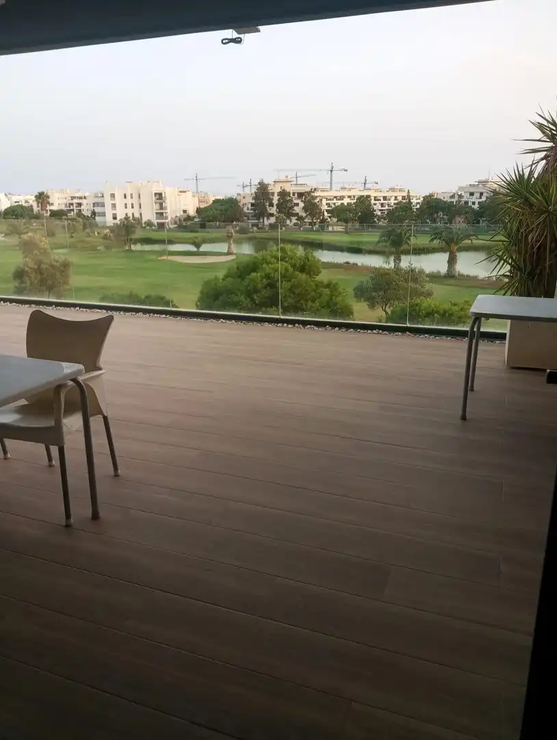 Apartament amb piscina de lloguer a El Toyo