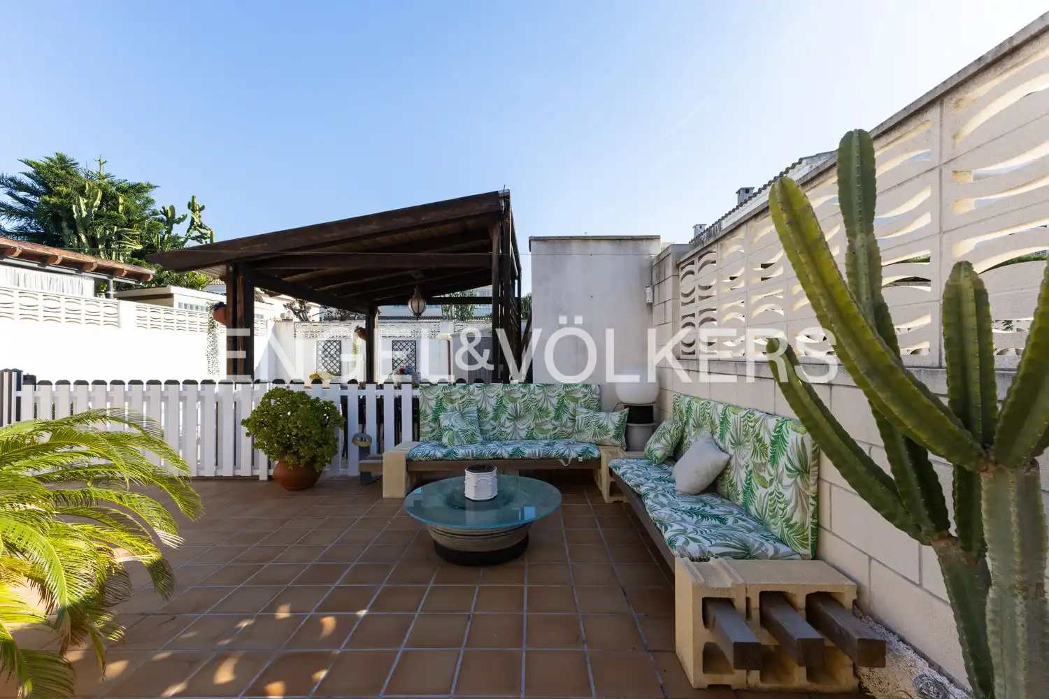Terraza de Casa o chalet de alquiler en Benicasim / Benicàssim con Aire acondicionado, Calefacción y Jardín privado