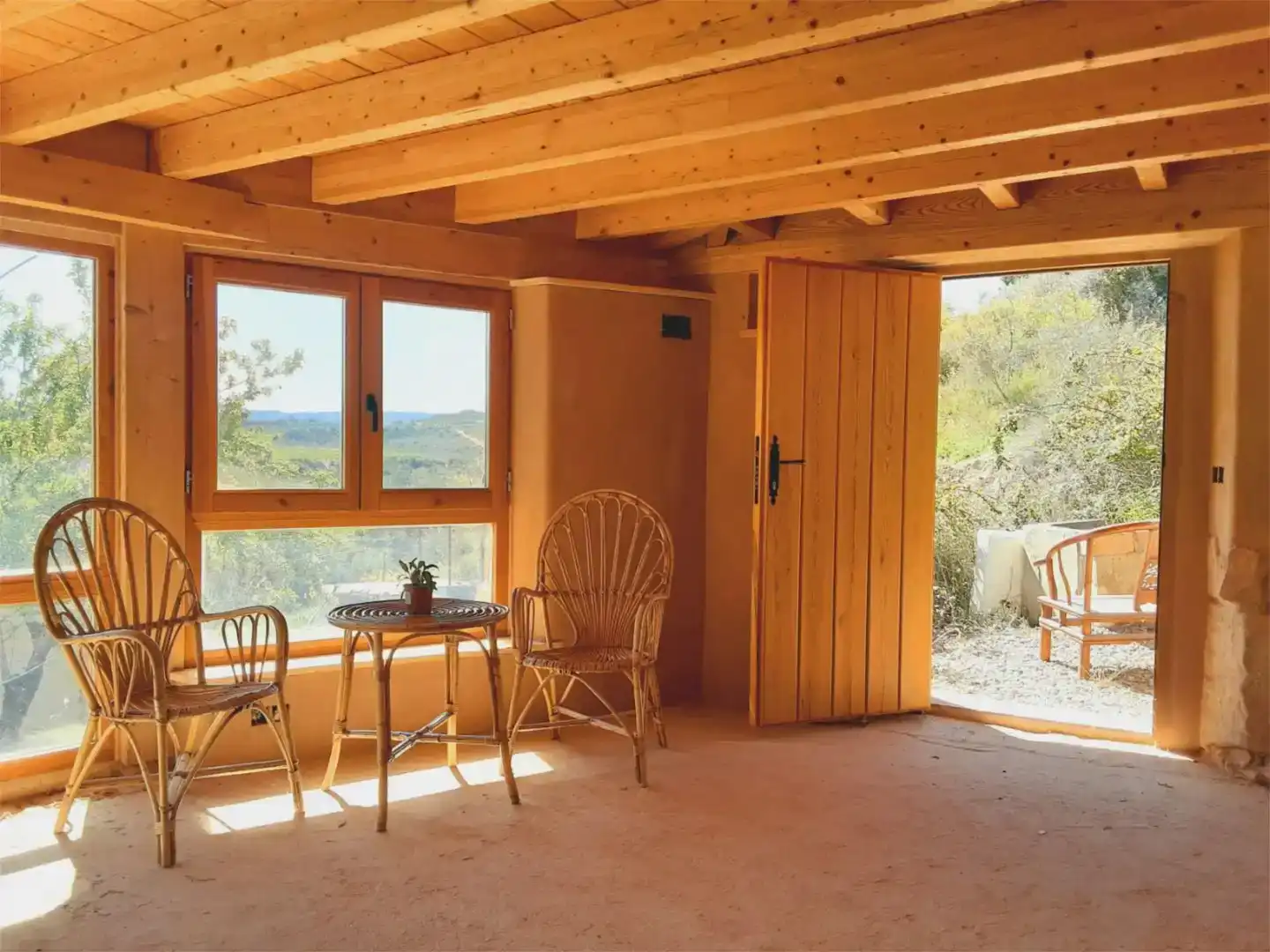 Country house zum Verkauf in Caspe mit Schwimmbad und Balkon