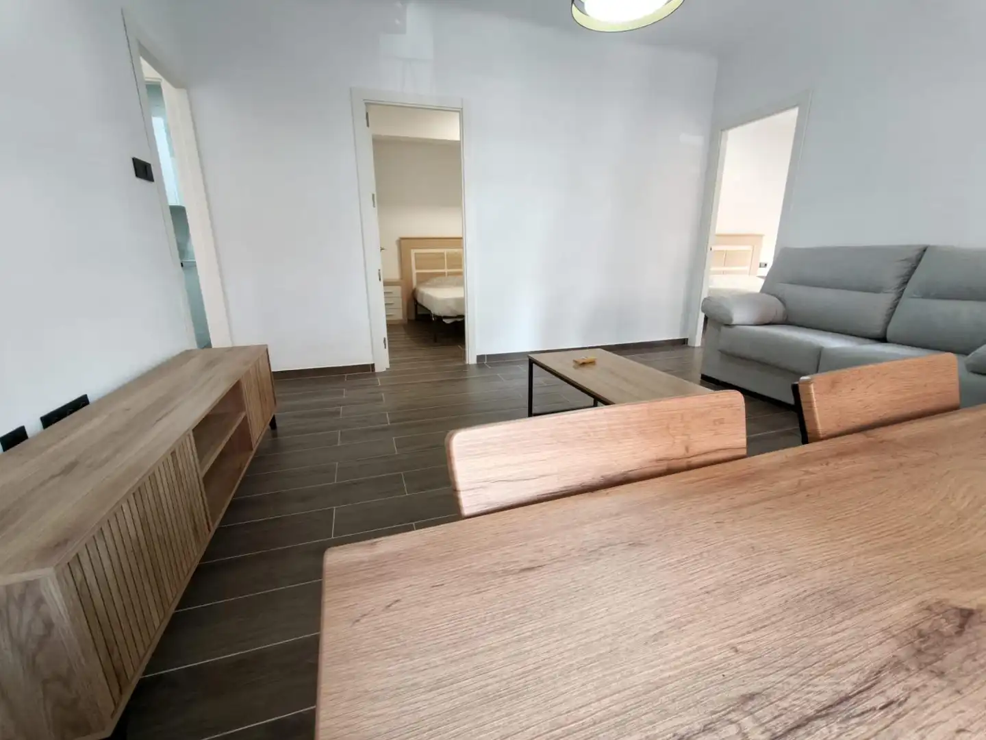Sala d'estar de Pis de lloguer en Alicante / Alacant amb Aire condicionat, Moblat i Balcó