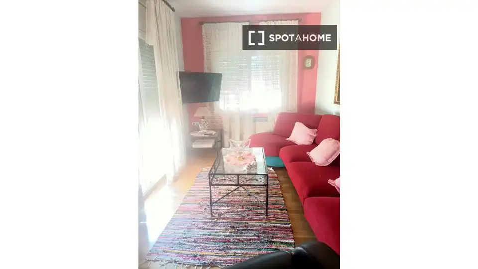 Living room of Flat for share in Abrera  with Air Conditioner, Heating and Furnished