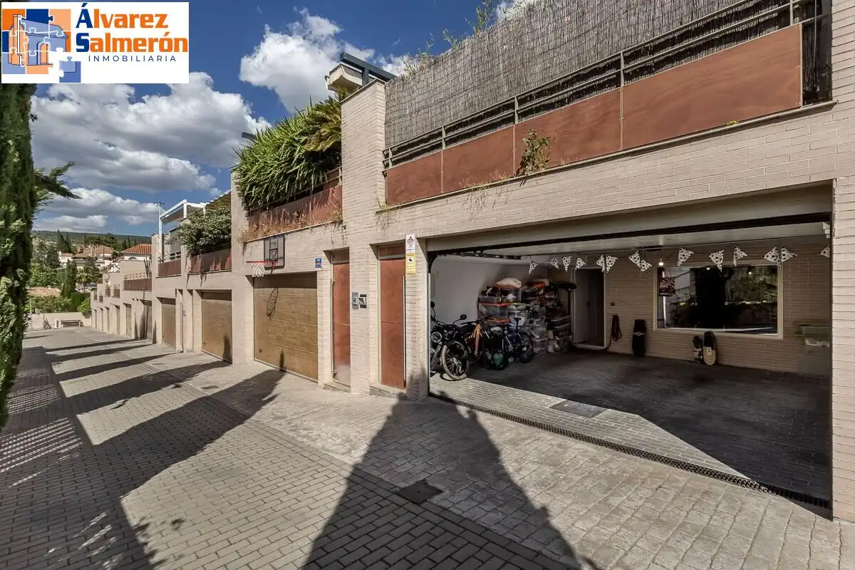 Exterior view of Detached homes for sale in Granada