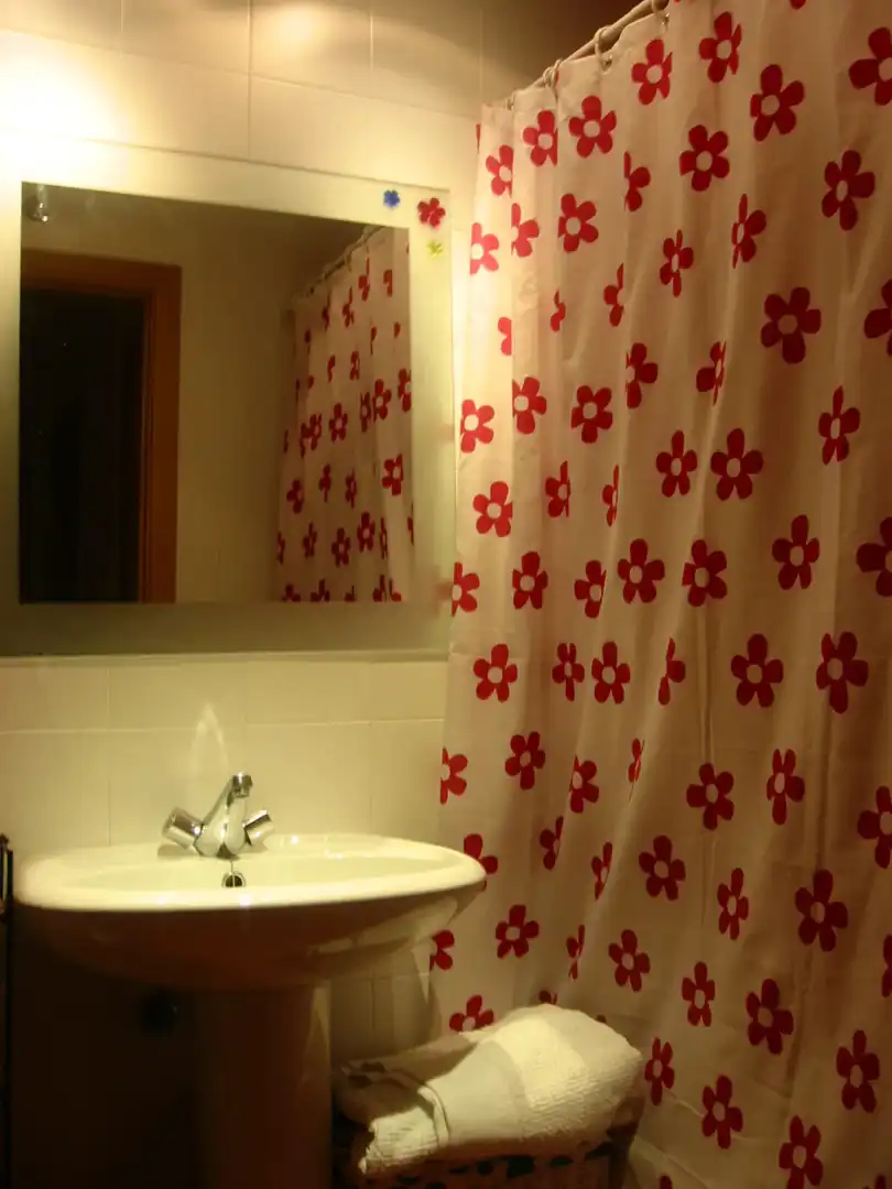 Baño de Piso para compartir en Getafe Norte