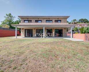 Exterior view of House or chalet for sale in Sant Pol de Mar  with Air Conditioner, Heating and Private garden