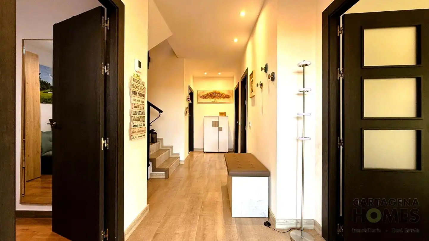 Casa adosada en venta en Cartagena con Aire acondicionado, Jardín privado y Parquet