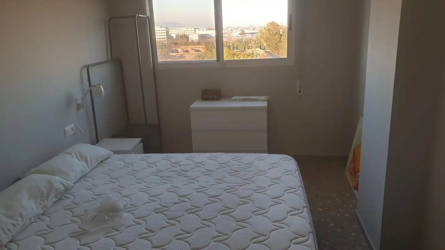 Flat for rent in Plaça de José María Orense, La Carrasca