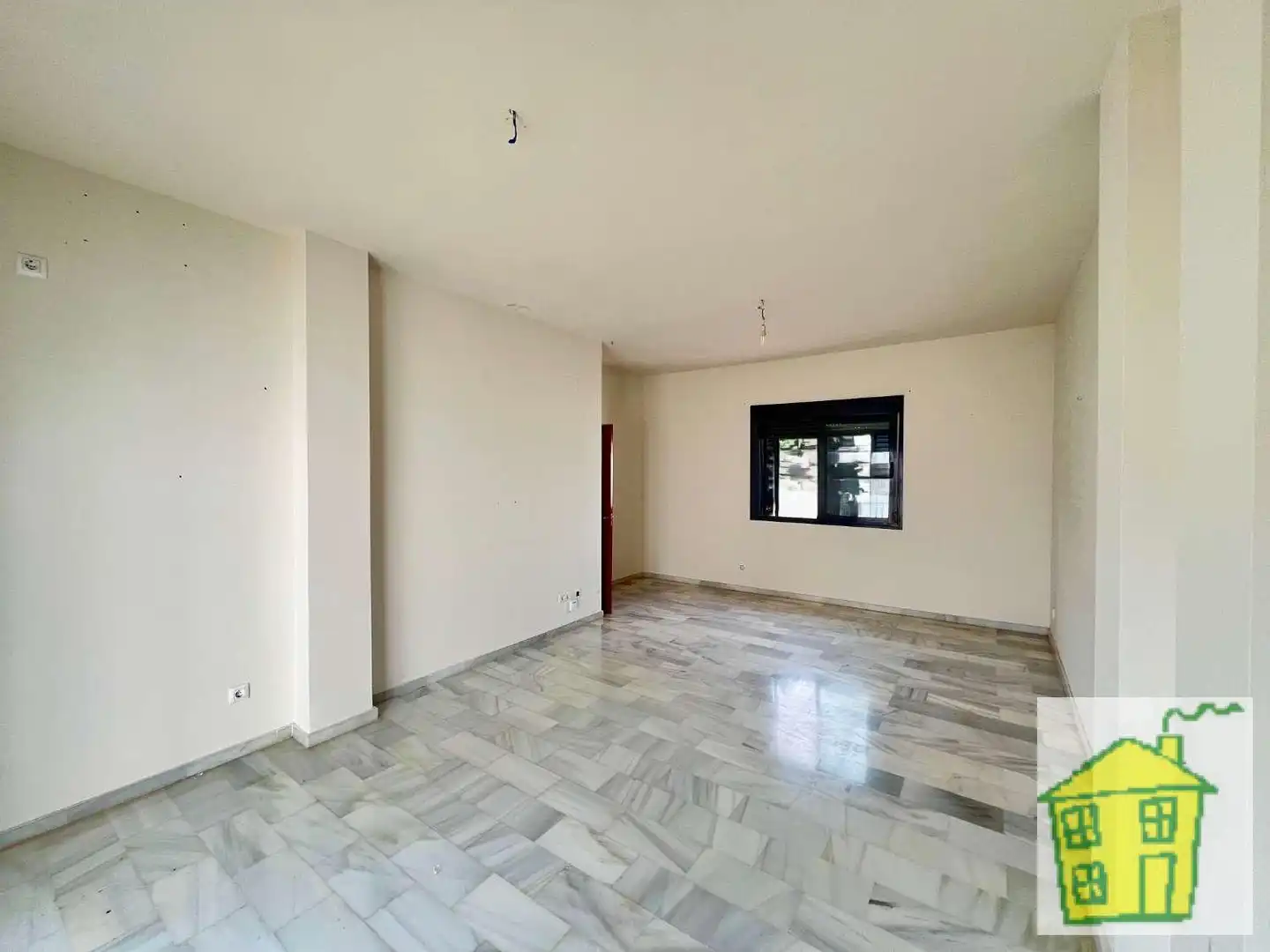 Casa amb terrassa en venda a Andújar, imagen 4