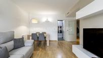 Sala d'estar de Apartament en venda en Sant Feliu de Llobregat amb Aire condicionat, Calefacció i Parquet