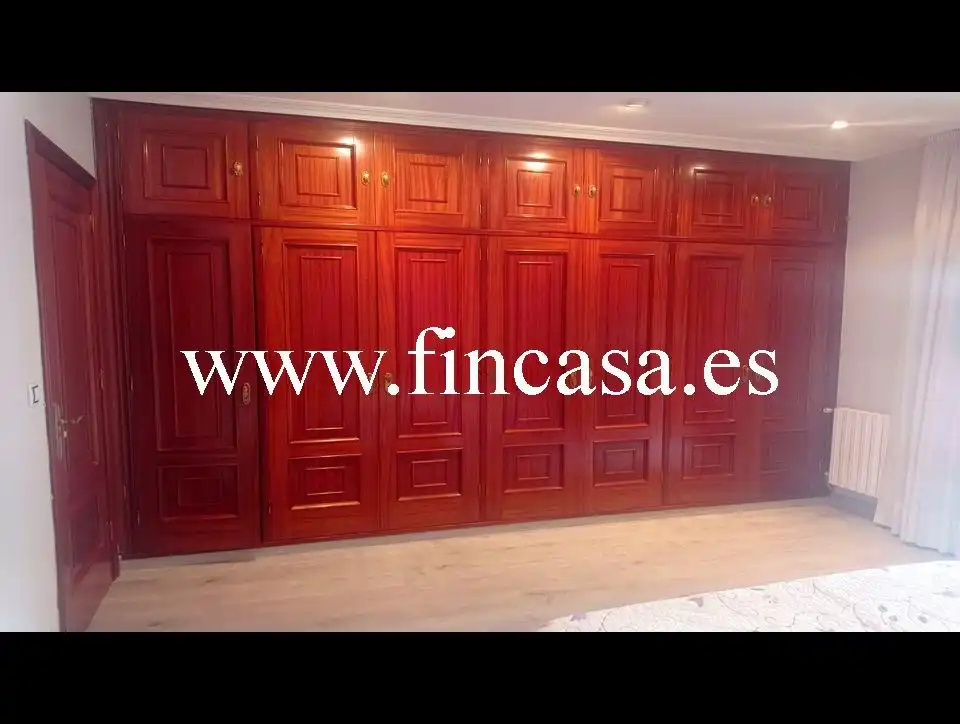 Bedroom of Country homes for sale in Nigrán  with Heating, Private garden and Parquet flooring