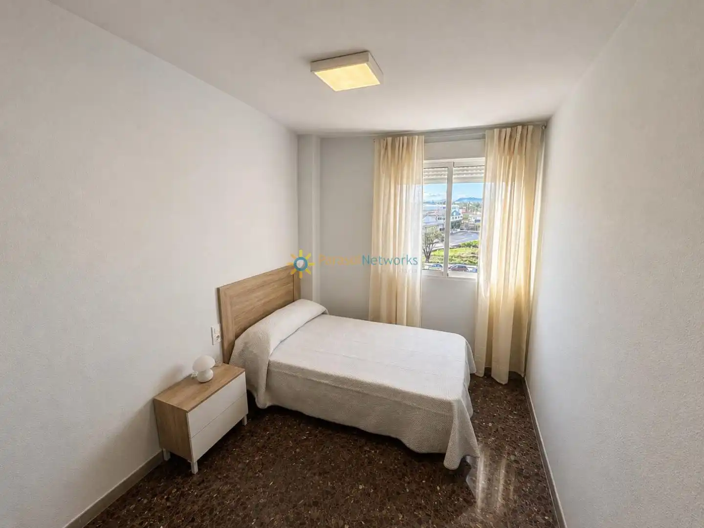 Habitación de Piso de alquiler en Xeraco con Amueblado y Balcón