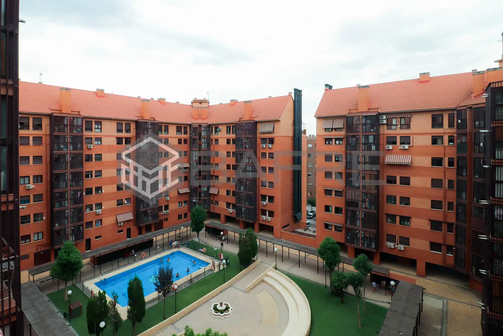 Außenansicht von Wohnung zum Verkauf in Madrid mit Klimaanlage, Heizung und Parkett
