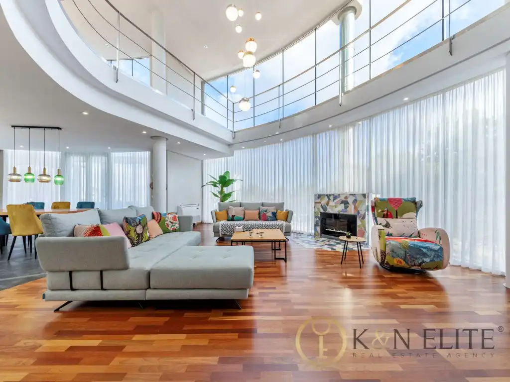 Living room of Houses for sale in Petrer  with Air Conditioner, Private garden and Swimming Pool