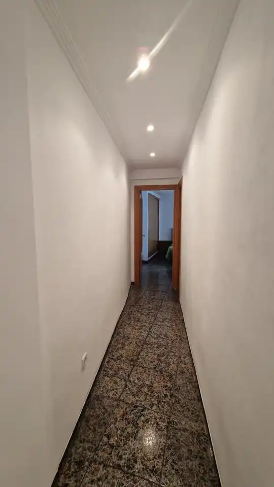 Flat for rent in Moncada  with Air Conditioner and Furnished