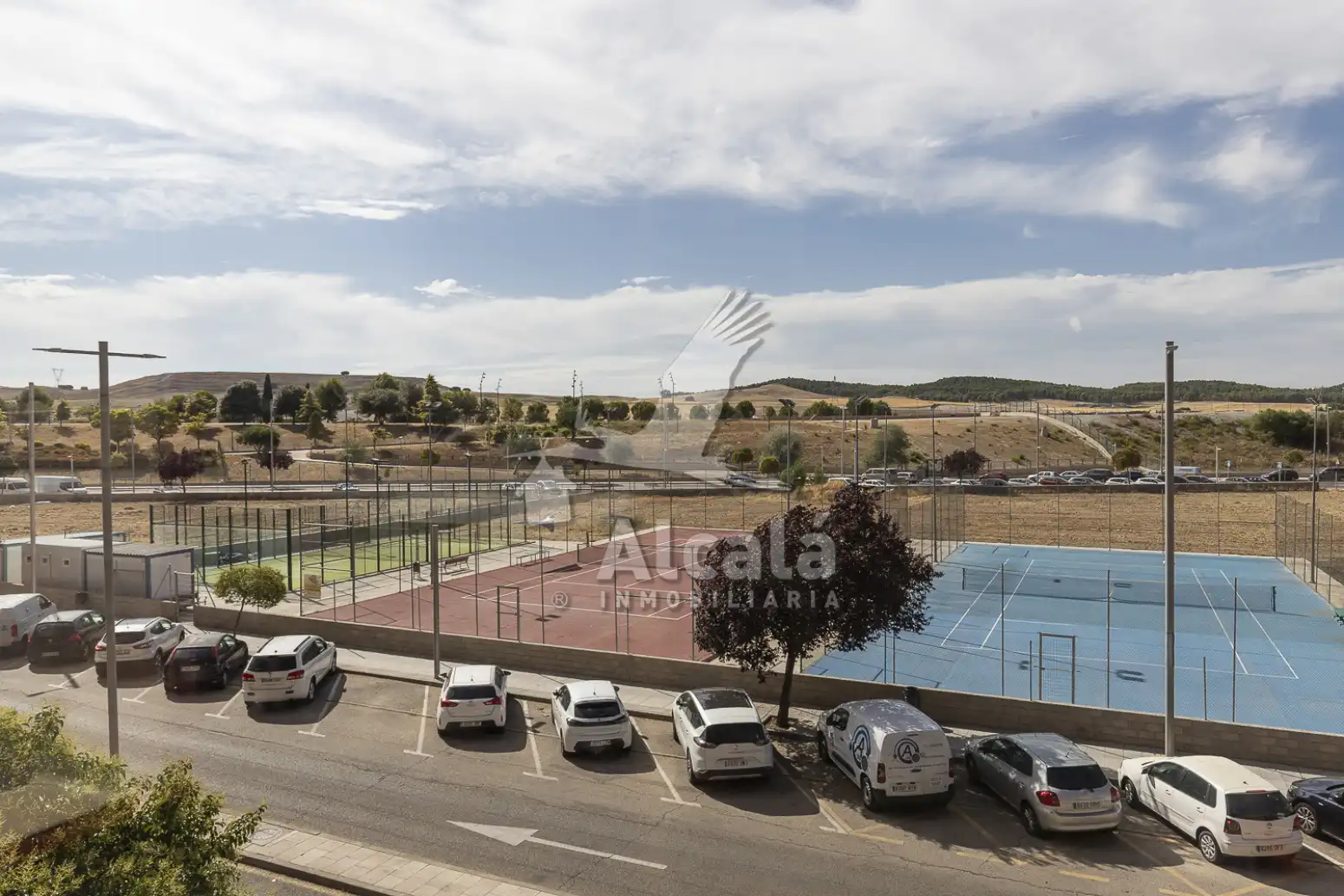Appartamento con terrazza in vendita a El Quiñón, imagen 36