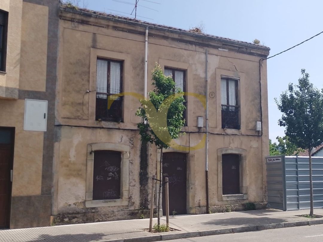 Exterior view of House or chalet for sale in Gijón 