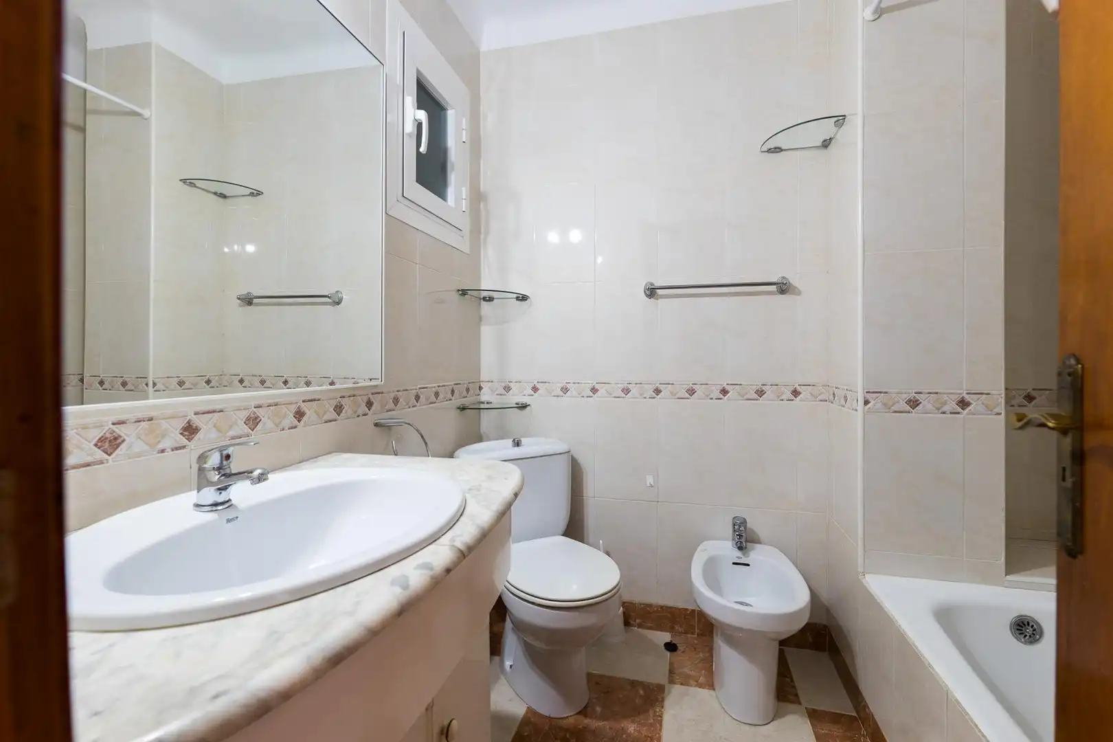 Piso con ascensor en alquiler en Llevant, imagen 16