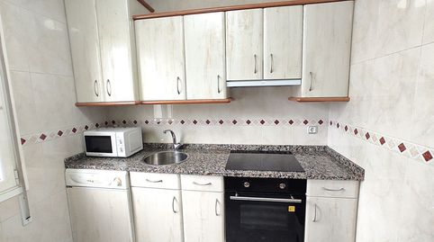 Foto 2 de Piso de alquiler en Cauce de Los Molinos, Adurtza, Vitoria - Gasteiz