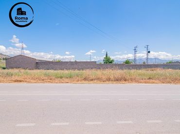 Nau industrial en venda a Santa Adela - Parque Leyva Loro