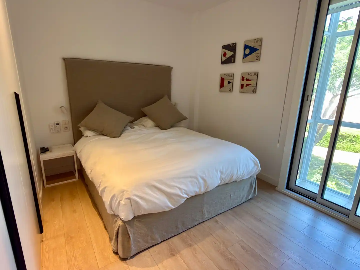Schlafzimmer von Wohnungen zum Verkauf in Palafrugell mit Klimaanlage, Parkett und Abstellraum