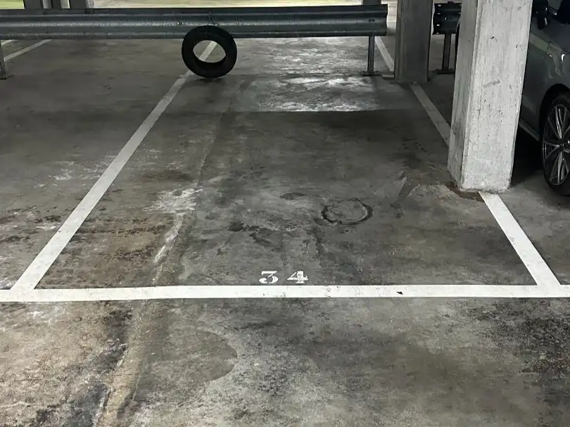 Parking de Garaje de alquiler en Barcelona con Alarma