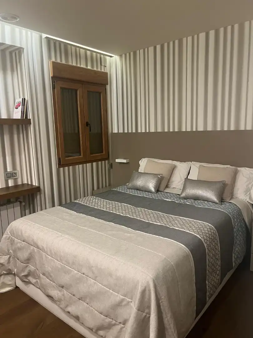 Habitación de Piso en venta en Castellón de la Plana / Castelló de la Plana con Aire acondicionado, Calefacción y Amueblado