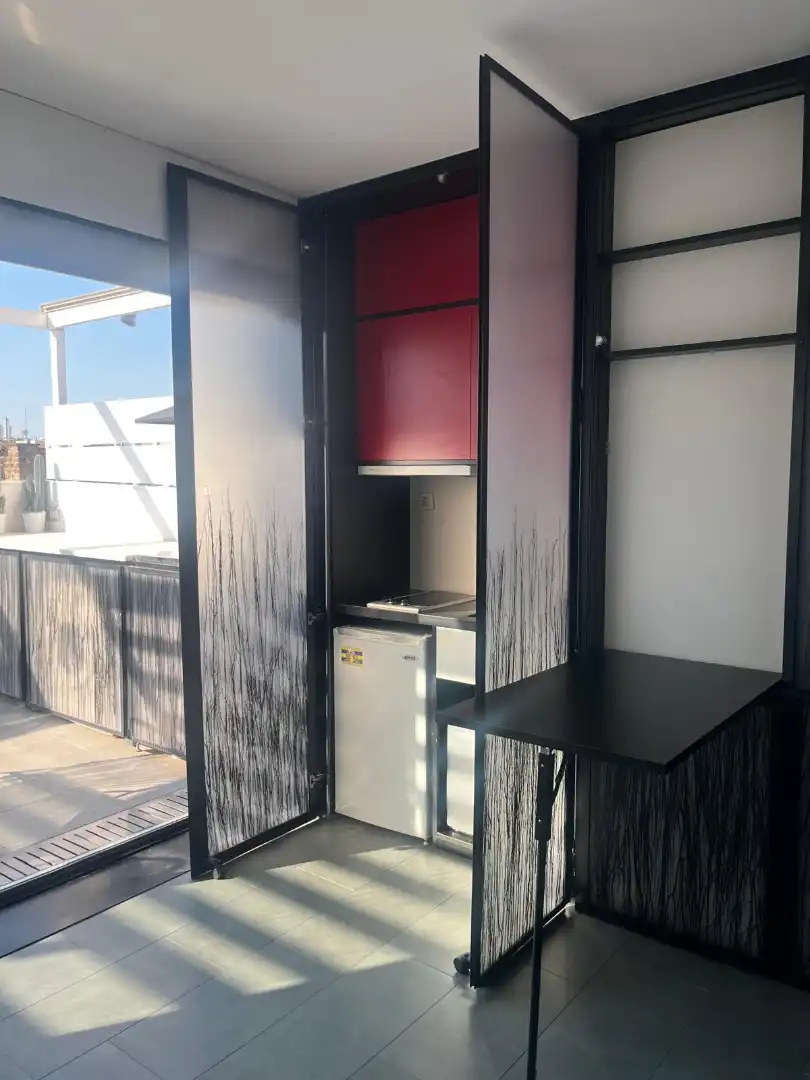Cocina de Ático de alquiler en Barcelona con Aire acondicionado, Calefacción y Terraza