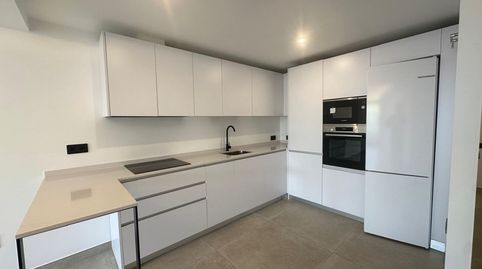 Foto 2 de Pis en venda a Avenida Condes de San Isidro, 18, Puerto Deportivo, Fuengirola