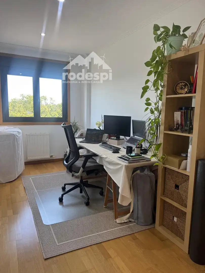 Piso en venta en Ponteareas con Calefacción, Trastero y Amueblado