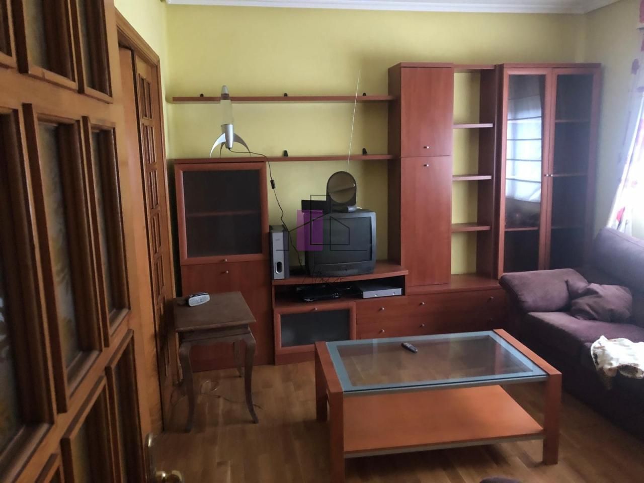 Sala d'estar de Pis en venda en Ourense Capital  amb Aire condicionat, Calefacció i Parquet