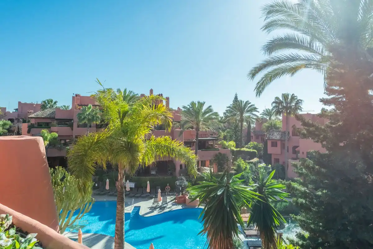 Penthouse with pool for sale in Selwo, imagen 9