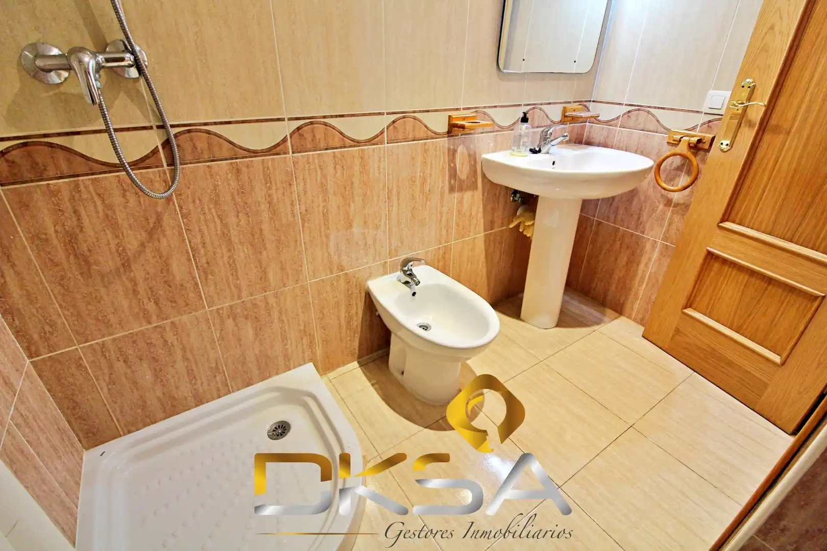 Apartment with pool for sale in Calle AMPLARIES, imagen 27