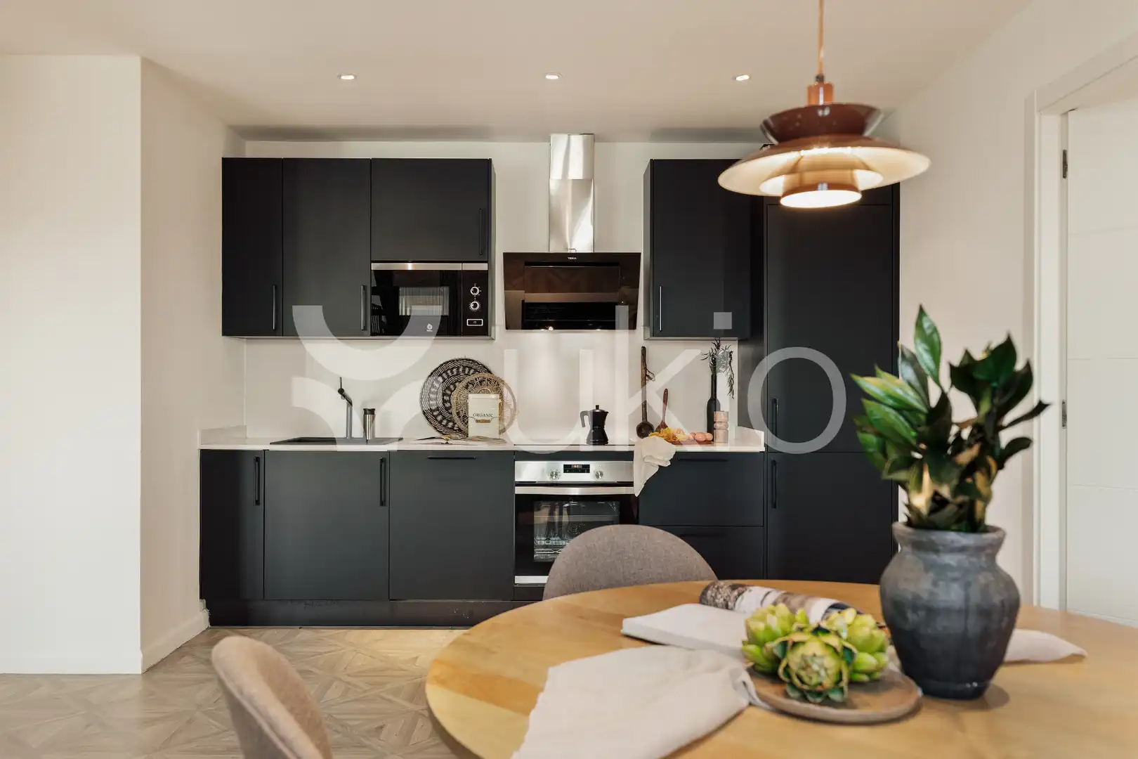 Cuina de Apartament de lloguer en Barcelona amb Aire condicionat, Calefacció i Terrassa