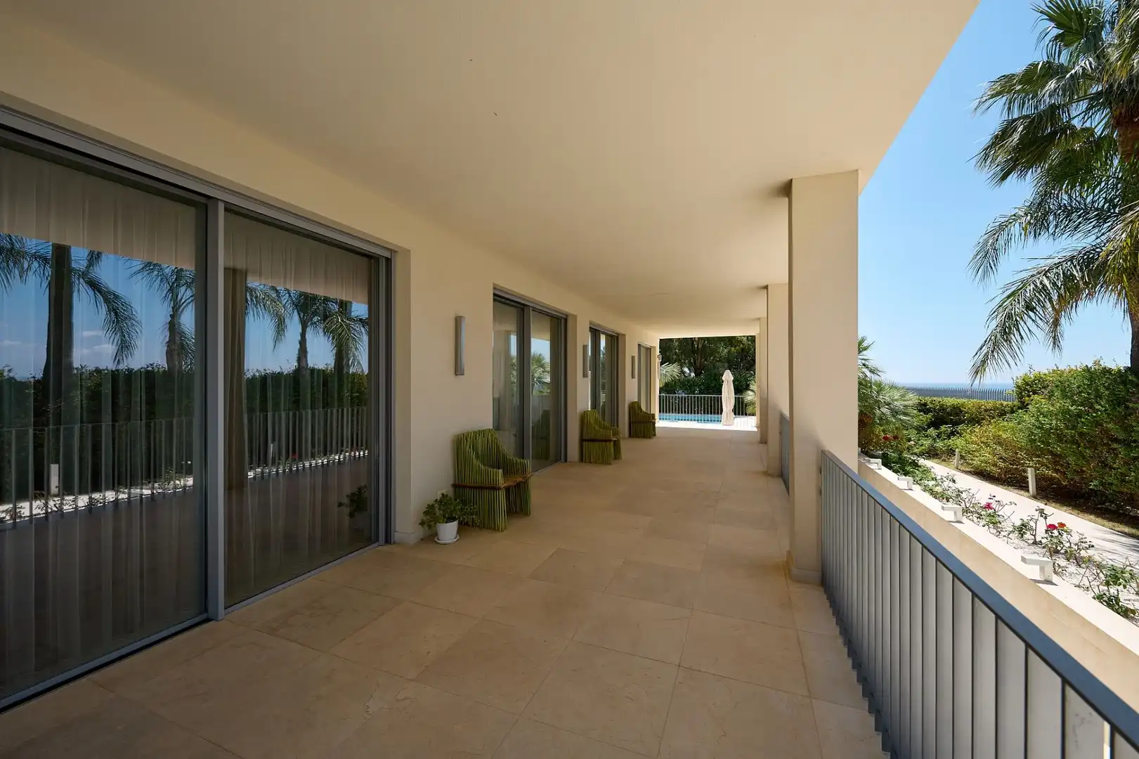 Terrassa de Casa o xalet en venda en Alicante / Alacant amb Aire condicionat, Calefacció i Jardí privat