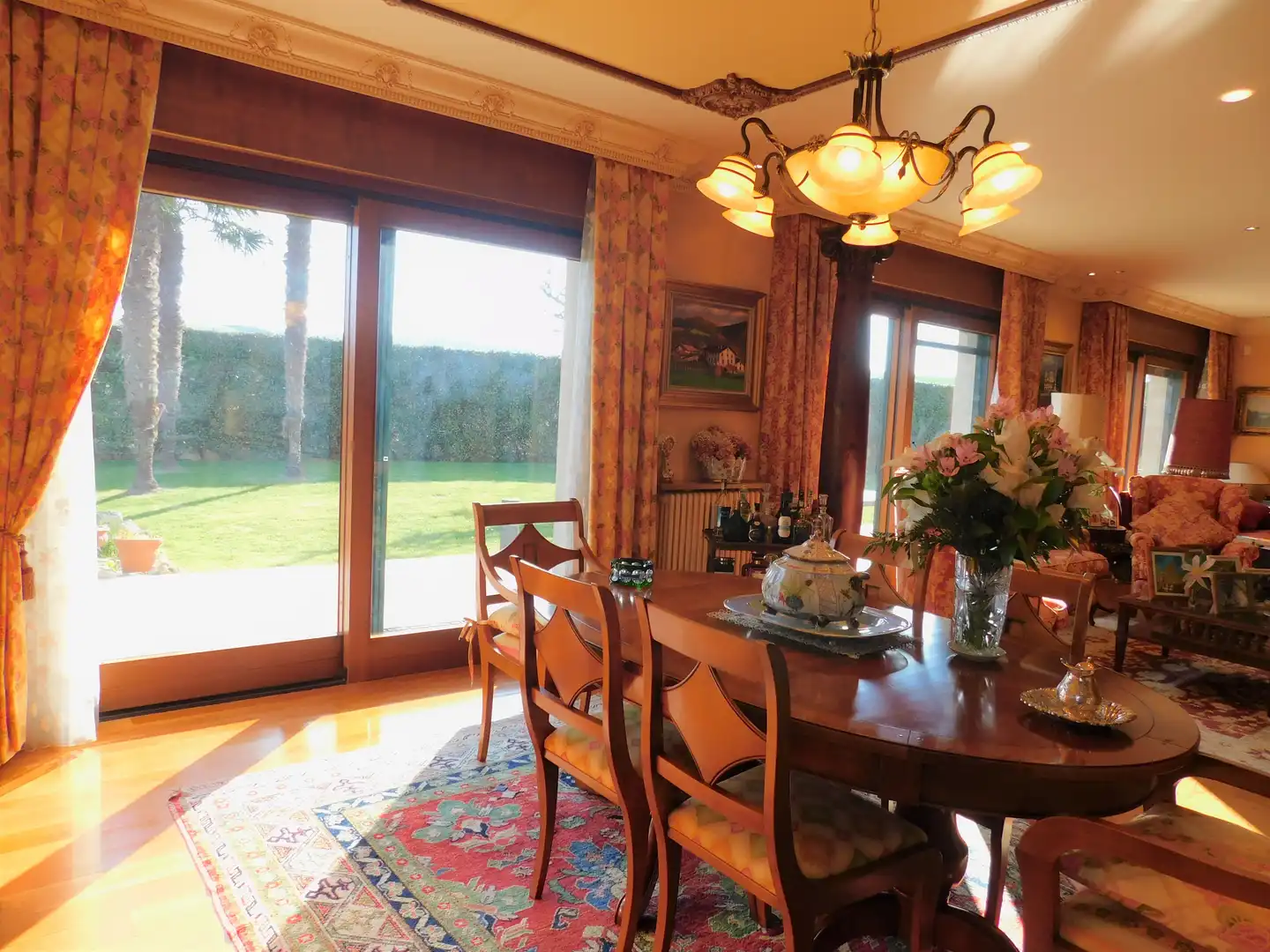 Comedor de Casa o chalet en venta en Zizur Mayor / Zizur Nagusia con Calefacción, Jardín privado y Terraza