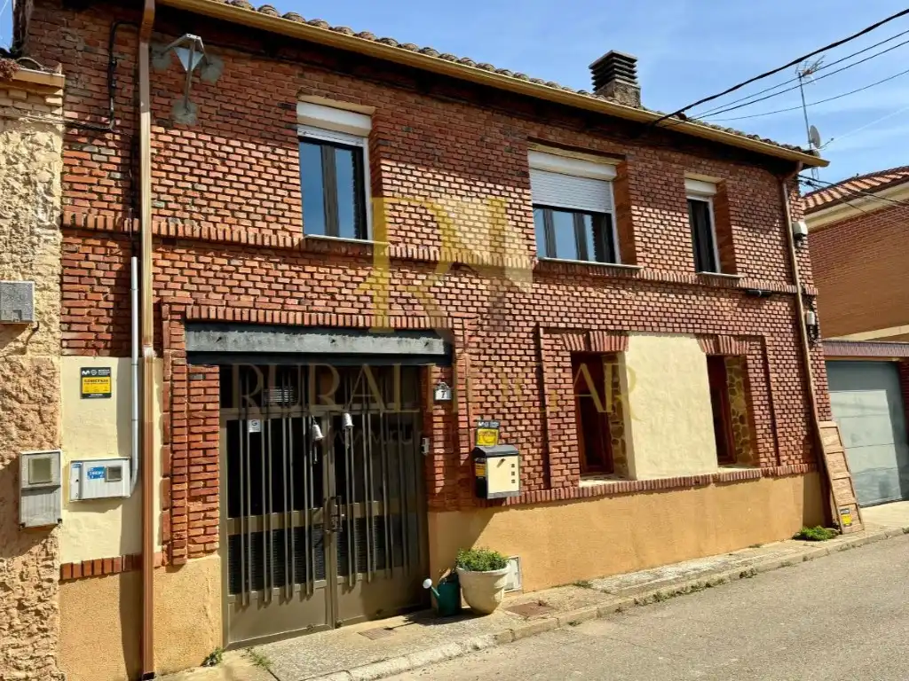 Casa o xalet en venda a Valdefresno