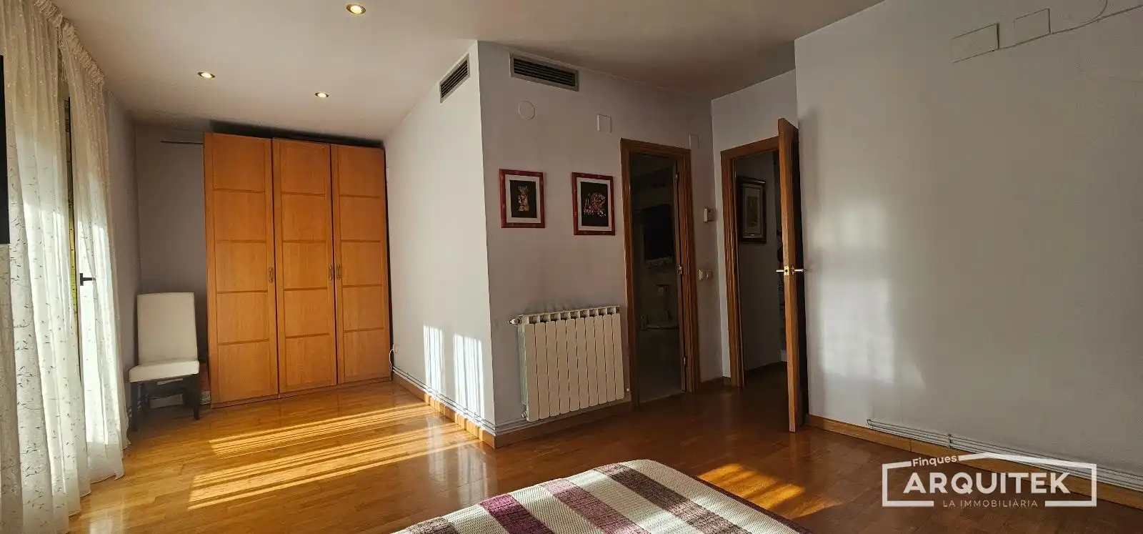 Habitación de Casa adosada en venta en Lleida con Aire acondicionado y Jardín privado