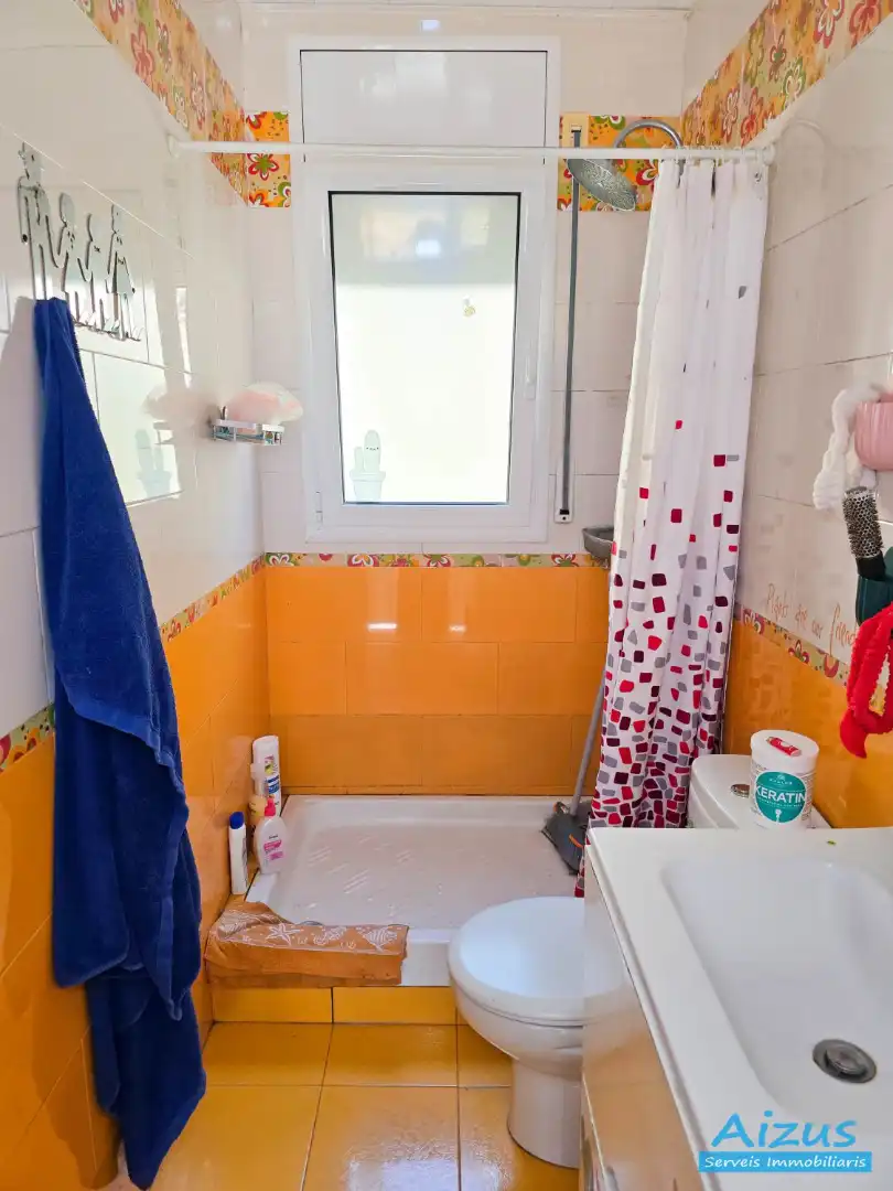 Bathroom of Houses for sale in Santa Susanna  with Air Conditioner, Terrace and Oven
