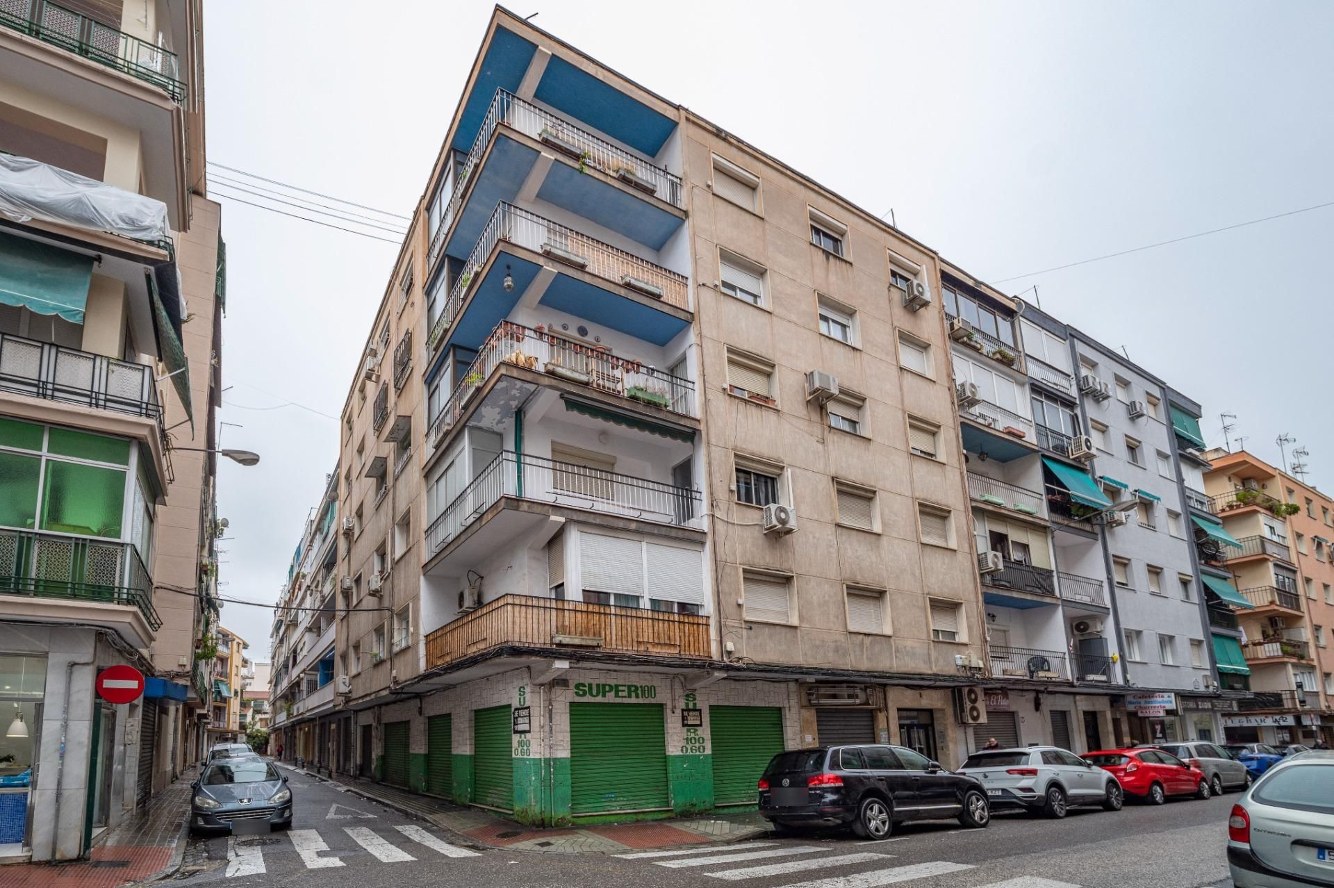 Exterior view of Flat for sale in  Granada Capital  with Terrace and Storage room