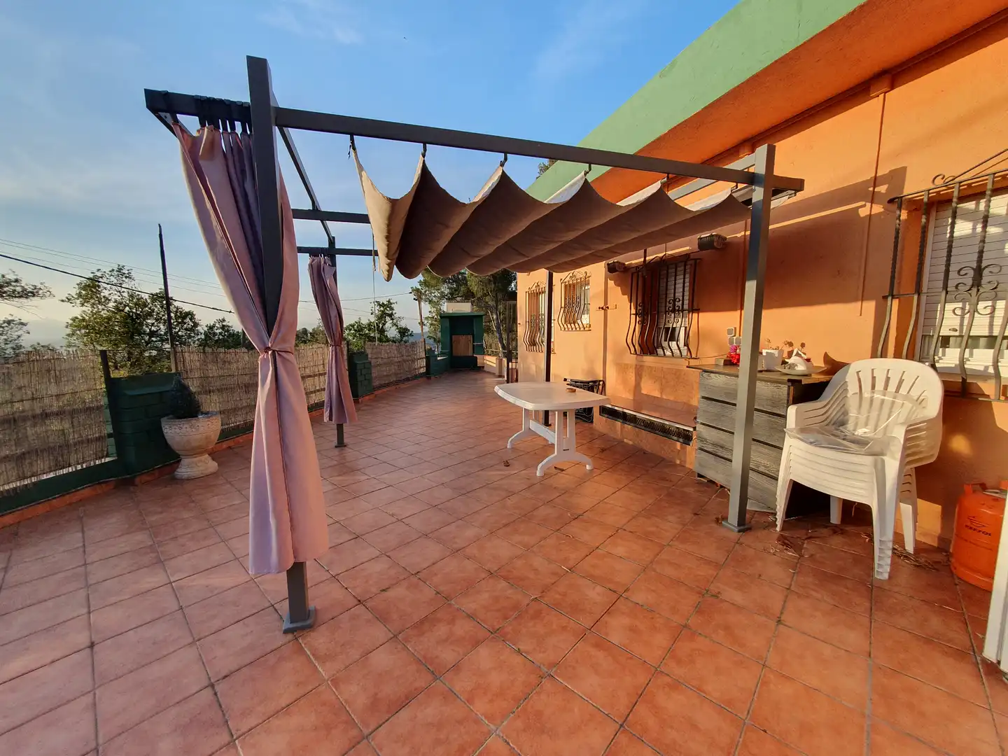 Casa amb piscina en venda a Sant Fost de Campsentelles, imagen 3