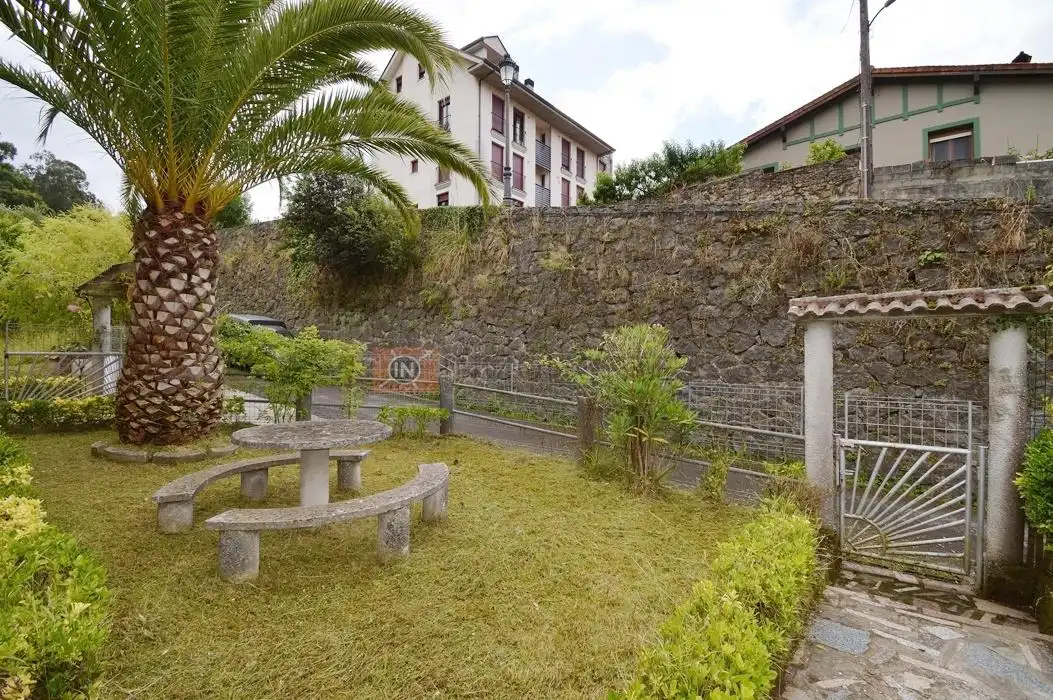 Jardín de Casa o chalet en venta en Limpias con Calefacción, Jardín privado y Amueblado