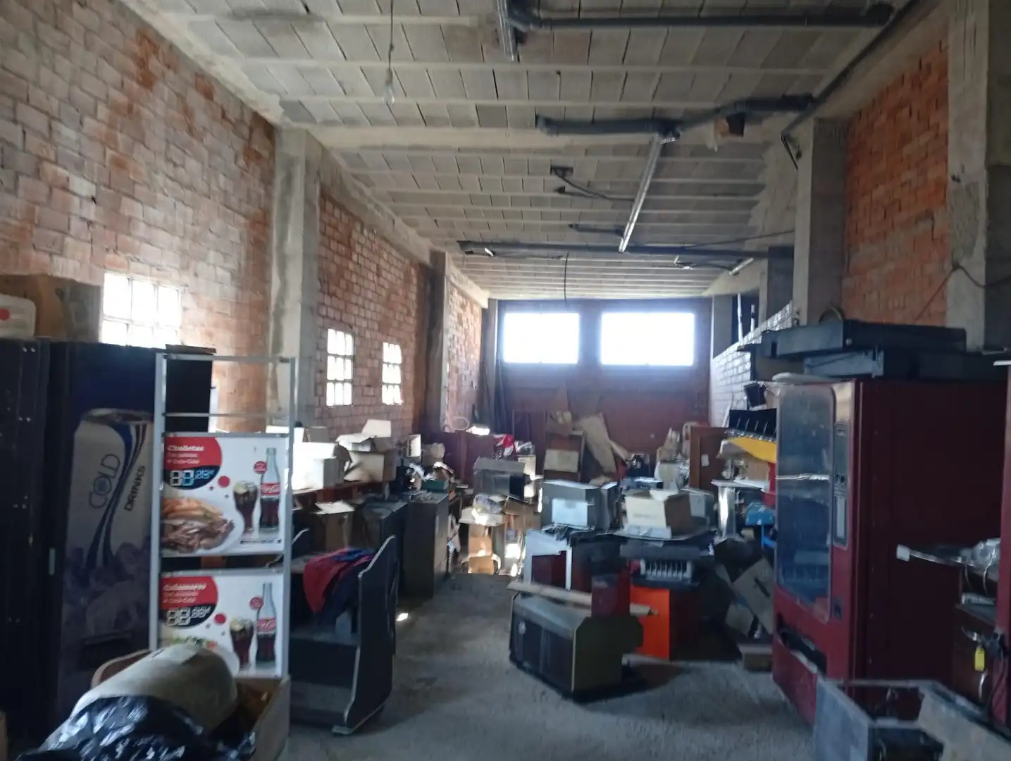 Commercial properties for sale in CINE (DO), 29, Vila de Cruces